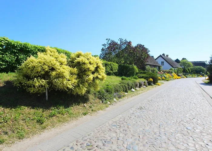 Ferienwohnung Mit Meerblick Und Gartennutzung - Haus Inselwind Fewo Meerstrand